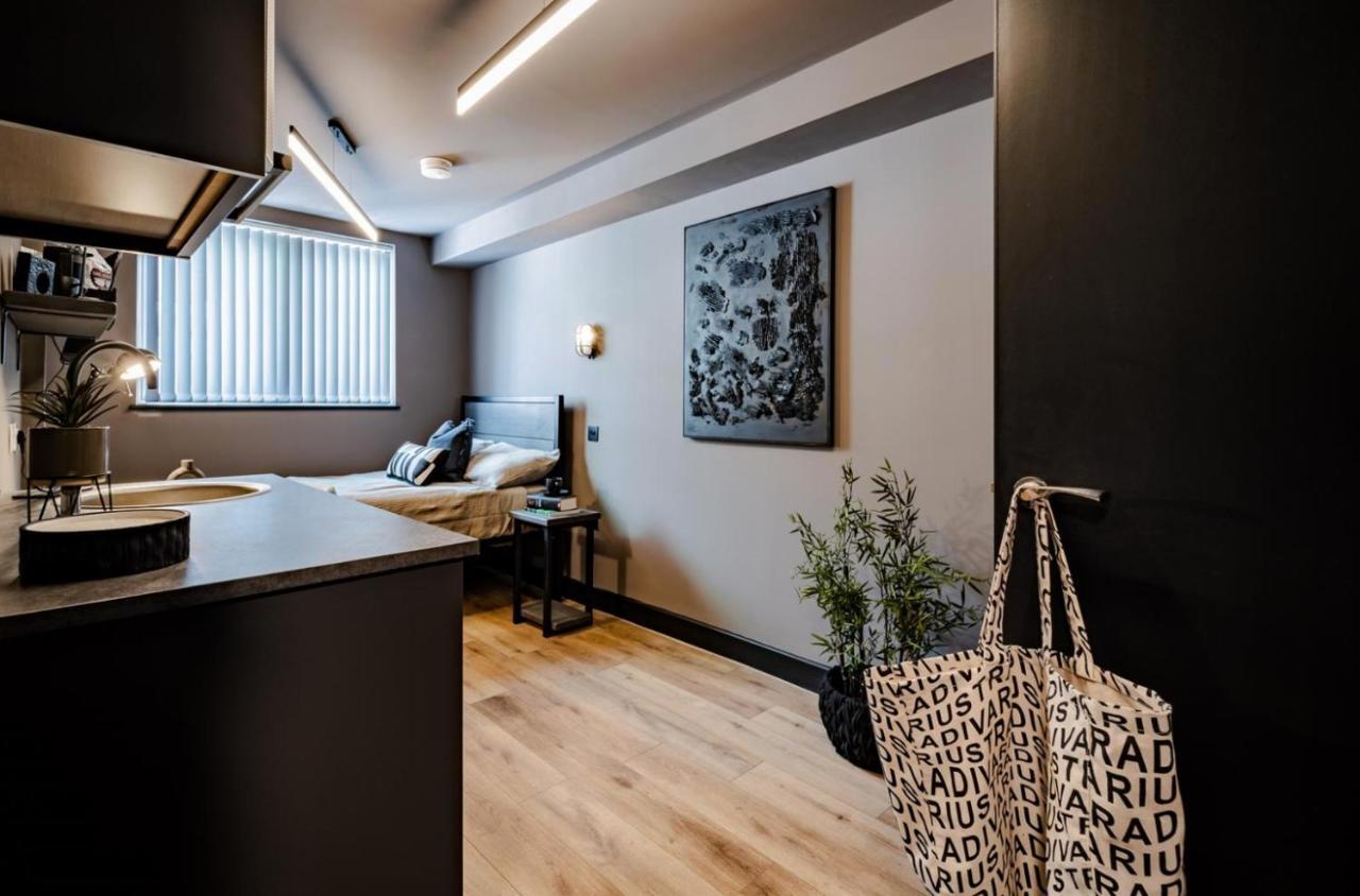 Bramble - Luxury 1-bed Serviced Suites * Coventry