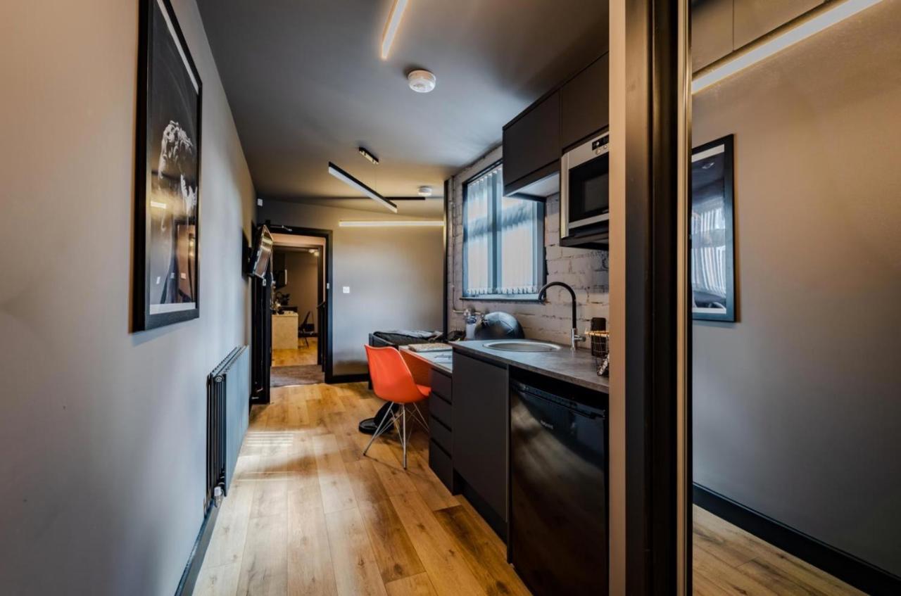 Bramble - Luxury 1-bed Serviced Suites Coventry