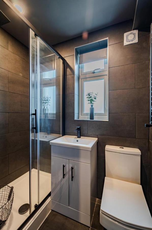Bramble - Luxury 1-bed Serviced Suites * Coventry